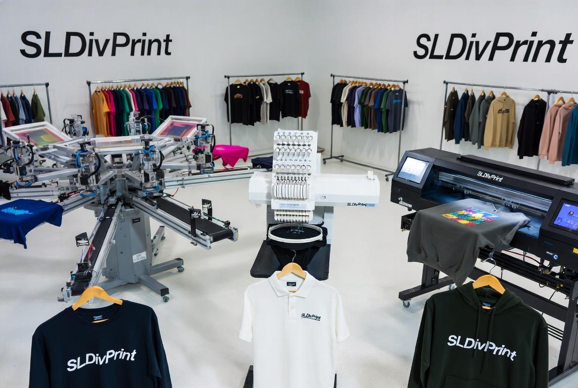 custom apparel screen printing embroidery dtg printing methods comparison sl divprint.